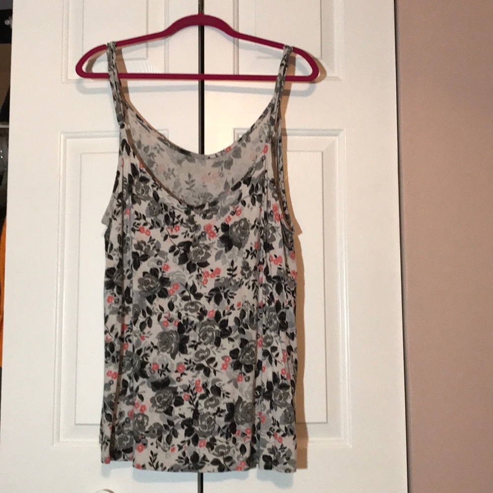 Floral Tank - Picture 2 of 2